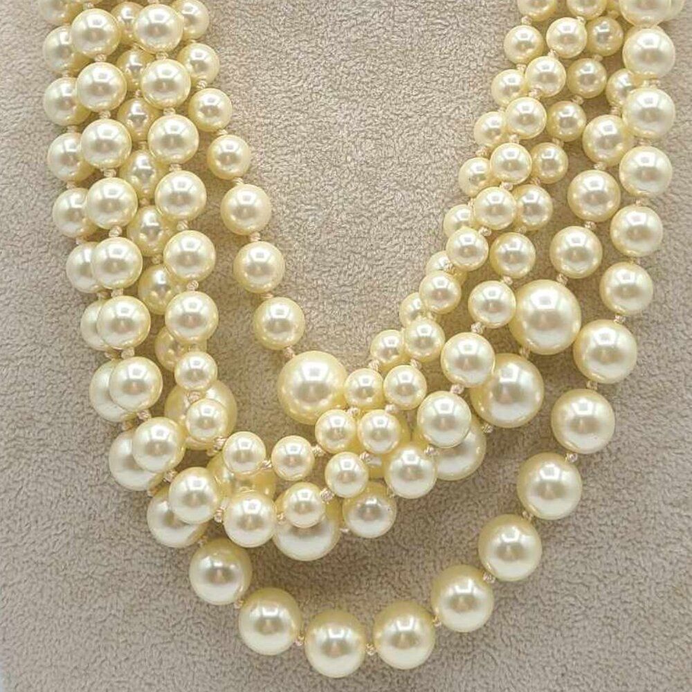 Stunning!  J Crew 5 Strand Faux Pearl Necklace - Picture 6 of 9